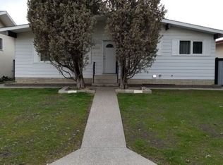4020 108th St NW, Edmonton, AB T6J 1C1