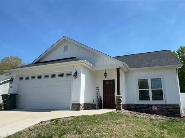 336 Poppy Ct, Eden, NC 27288