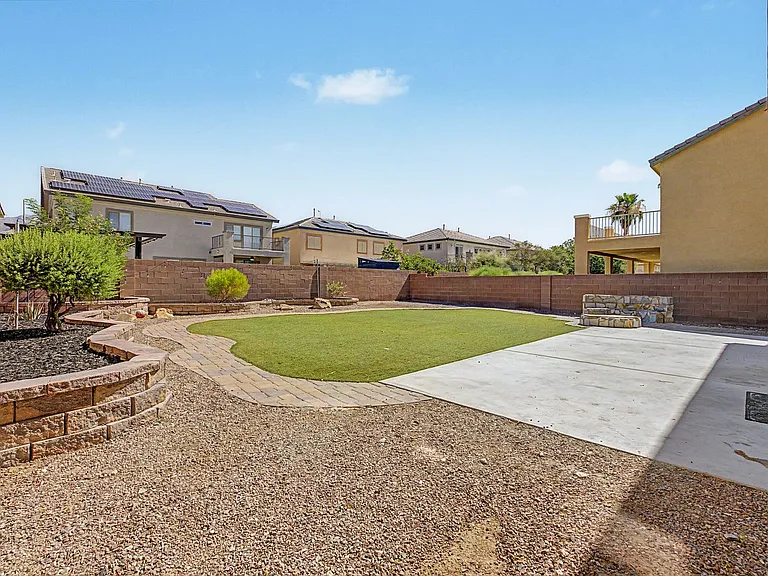 4204 Lower Saxon Ave — Photo 35