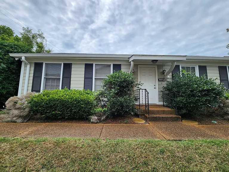3105B Wellington Ave #B — Photo 1