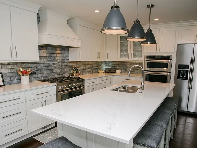 18 Sylvan Ter — Photo 9