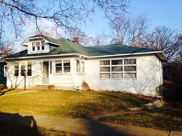 1st image of 312 Easton Ave