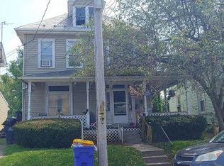 312 E Jackson St, New Holland, PA 17557