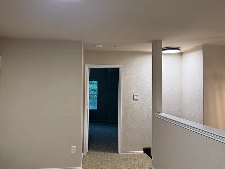 333 Phoebe Dr — Photo 7