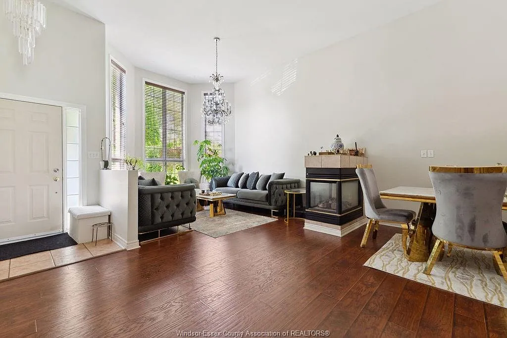 4 bed, $3,000 — Photo 4
