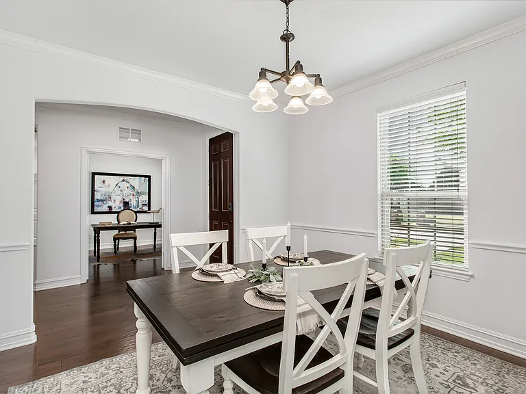 1034 Blanco Dr — Photo 4