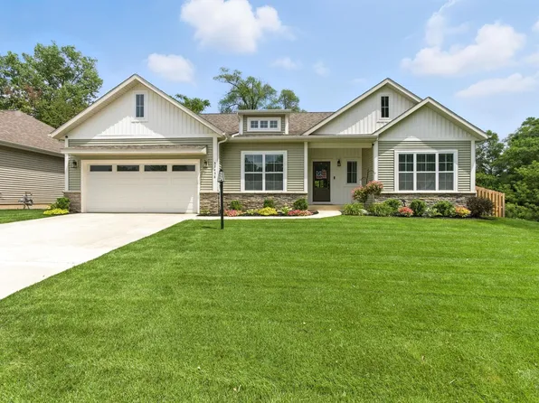 53458 Woodbridge Ct, South Bend, IN 46637