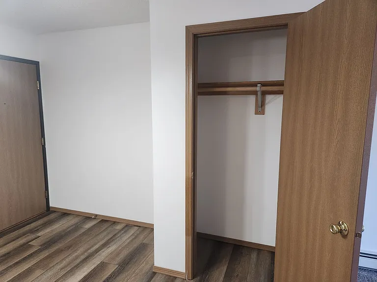 Christopher Place Apartments — Photo 11