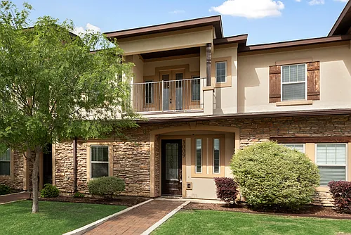 3009 Solana Cir Photo 1