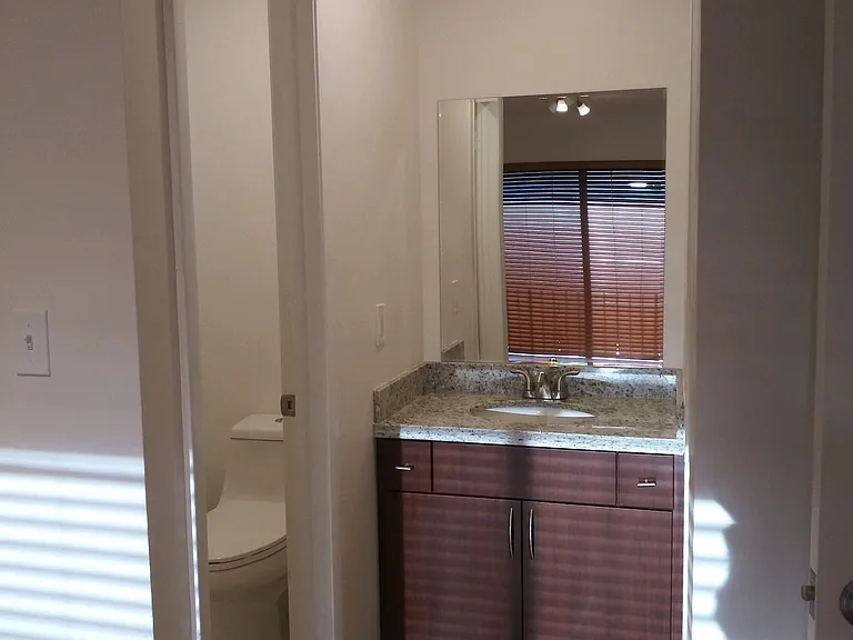 13300 SW 17th Ln #10 — Photo 6