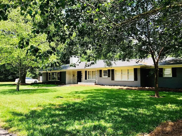 397 Austin Ave, Jesup, GA 31546