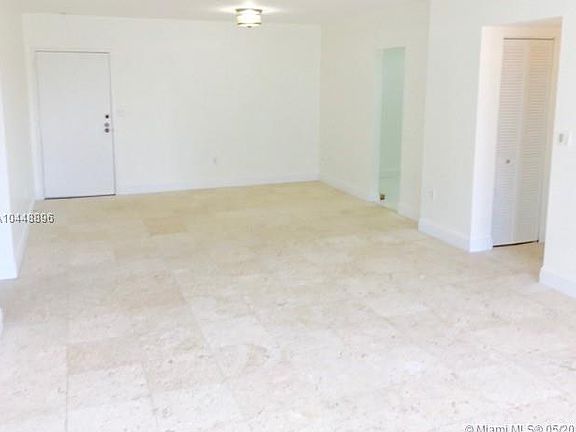 3rd image of 575 Crandon Blvd APT 606
