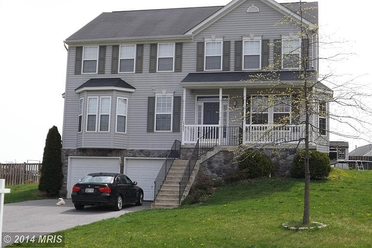lilly❤︎ 17957 Lyles Dr, Hagerstown, MD 21740 | Zillow