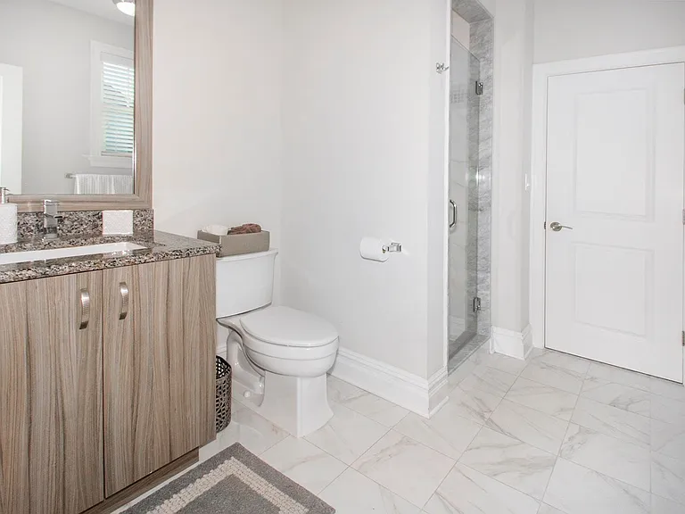 8510 Fulton Ave — Photo 12