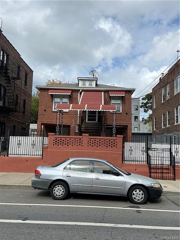 757 E 213th St Bronx Ny 10467 Zillow