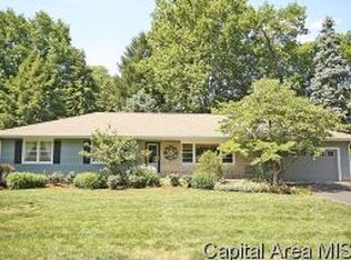 2009 Cherry Rd, Springfield, IL 62704