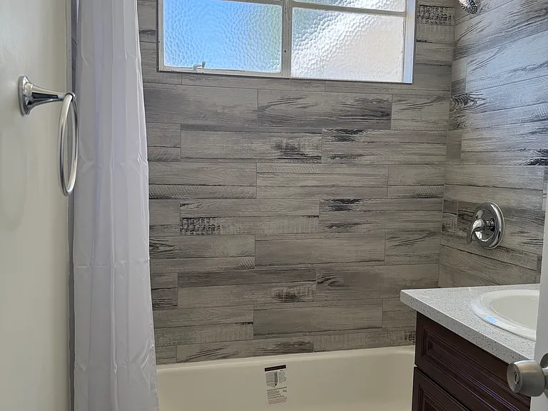 1147 W Oldfield St — Photo 8