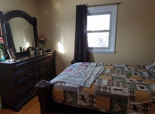 25 Massachusetts Ave, Rensselaer, NY 12144