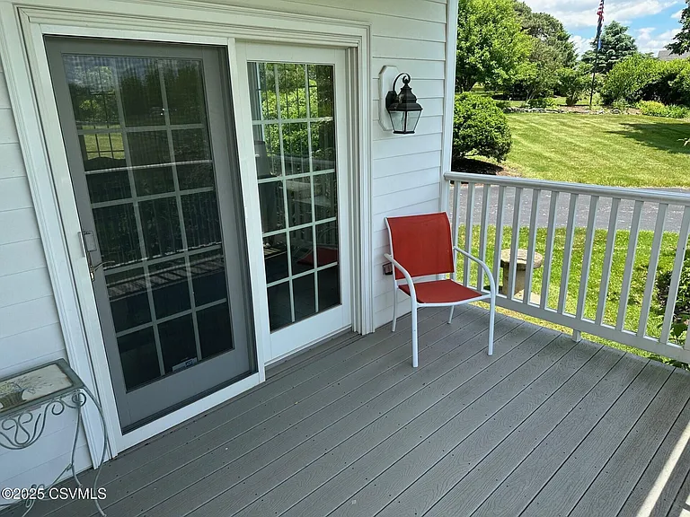 2584 Old Turnpike Rd #TOWNHOUSE — Photo 8
