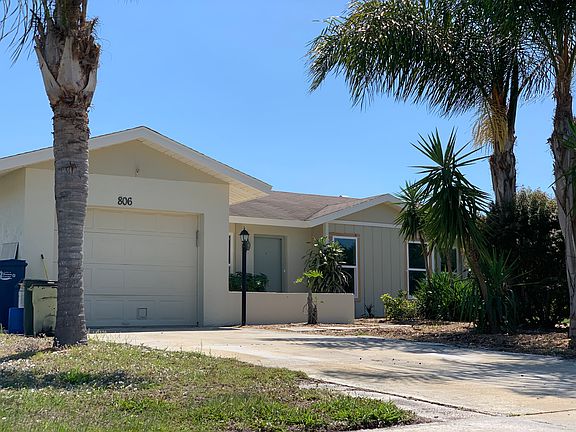 5th image of 806 Southern Pine Ln