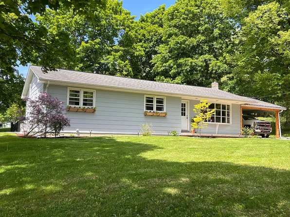 1812 Centre Line Rd, Warriors Mark, PA 16877
