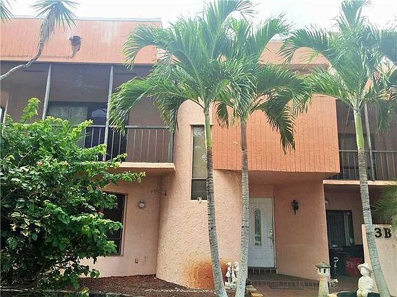 5th image of 2700 S University Dr APT 3B