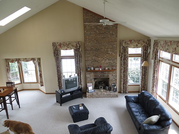 5th image of 7151 Sherbrook Dr