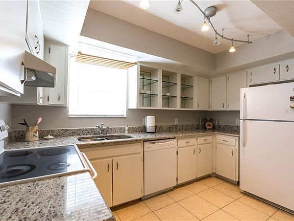 3rd image of 14450 Reuter Strasse Cir APT 708
