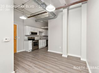 920 Broadway Blvd #101, Kansas City, MO 64105