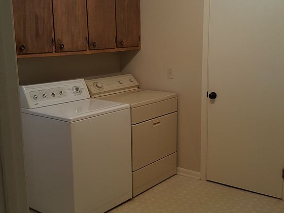 Laundry/ Mud Room
