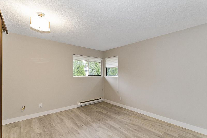 Surrey Townhouse for rent - 2 Bedrooms — photo 5