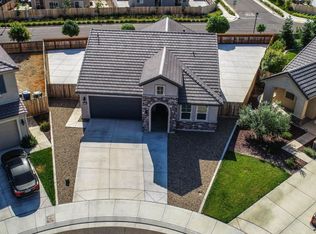 1147 Obsidian Ct, Los Banos, CA 93635