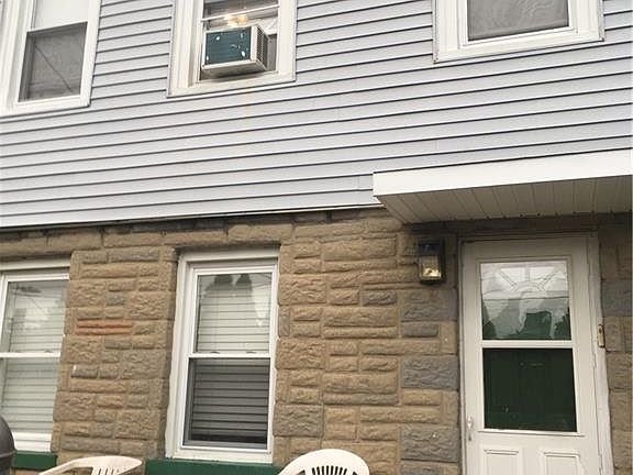 4th image of 235-237 Sommerville Pl