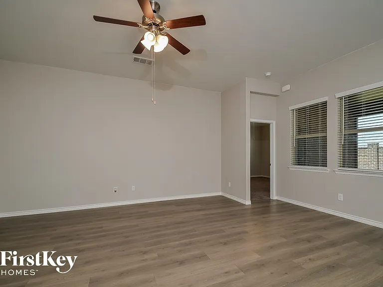 4217 Agatha Ln — Photo 4