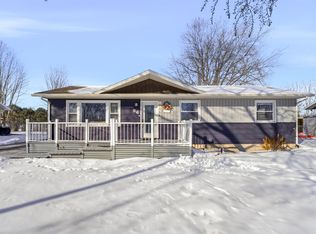 86 Pioneer Ct, Fond Du Lac, WI 54935