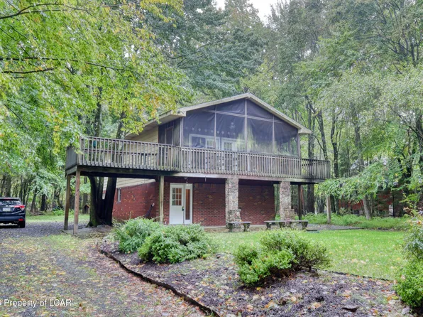 200 Birch Dr, Blakeslee, PA 18610