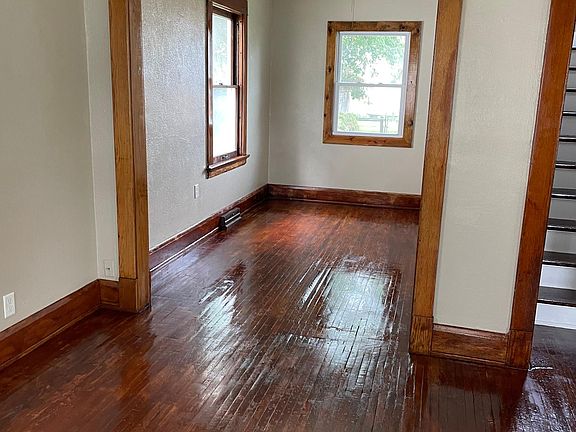 2nd image of 759 Dearborn Ave