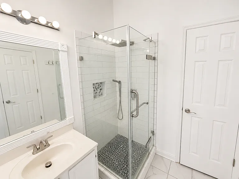 4735 Morton Bridge Ln — Photo 14