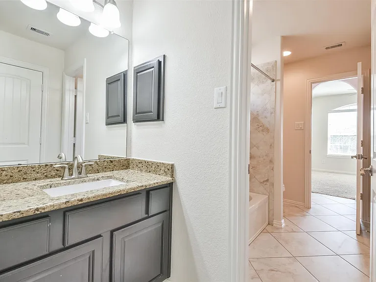 10403 Monticello Hill Dr — Photo 47