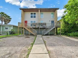 1817 Biovu Dr, Galveston, TX 77551