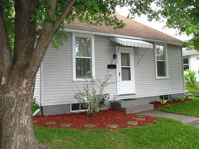 1st image of 1209 S 2nd St