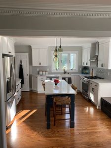 22 Woodland Rd, Barrington, RI, 02806