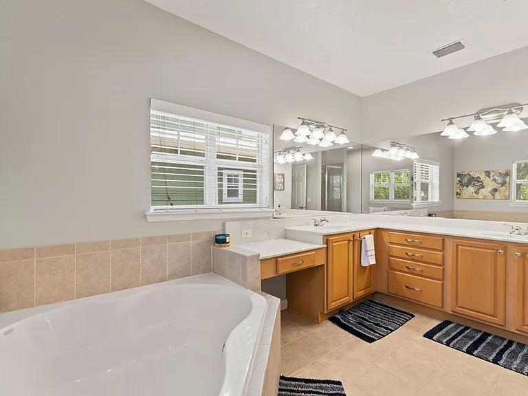 833 N Fern Creek Ave — Photo 21