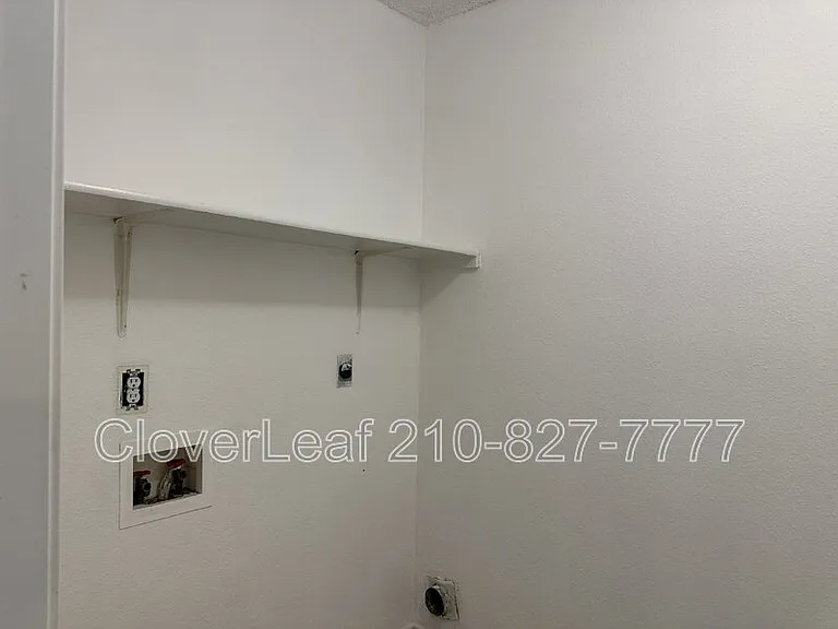 9714 Frost Plain Dr — Photo 14