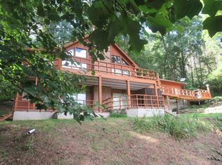 3821 Tessentee Rd, Franklin, NC 28734