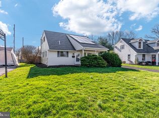 57 Rorer Ave, Hatboro, PA 19040