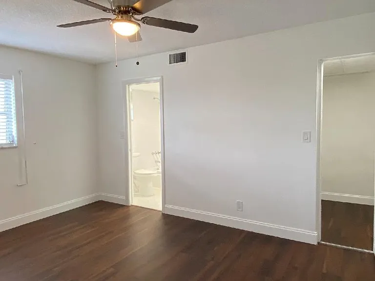 2640 S Garden Dr #301 — Photo 32