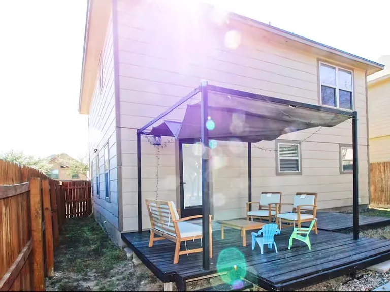 5931 Aspen Gdn — Photo 3