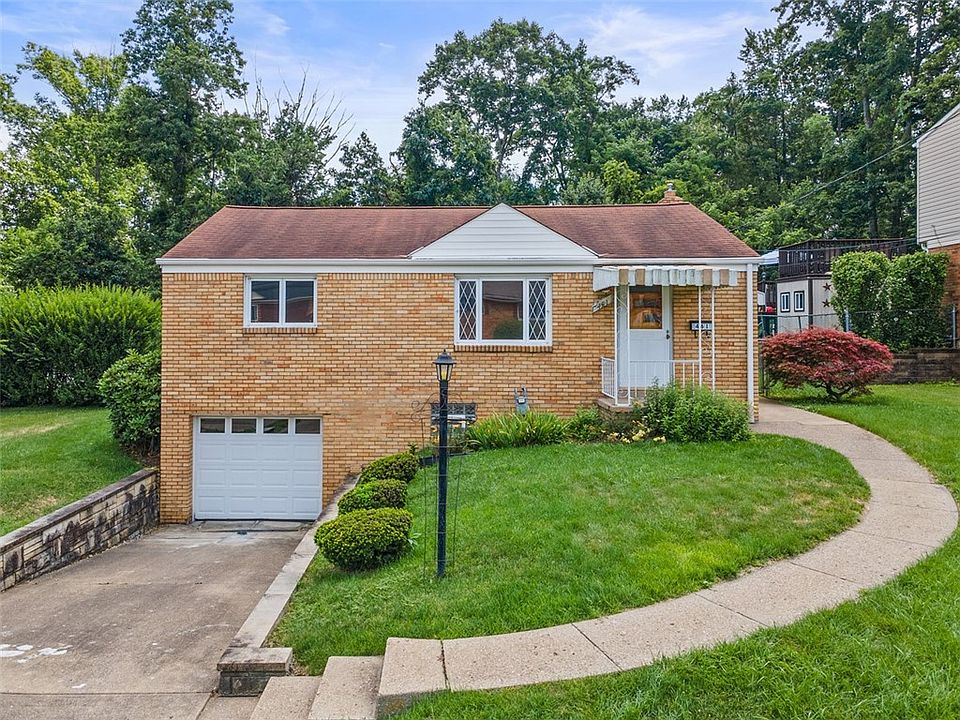 1st image of 461 Rosewood Dr