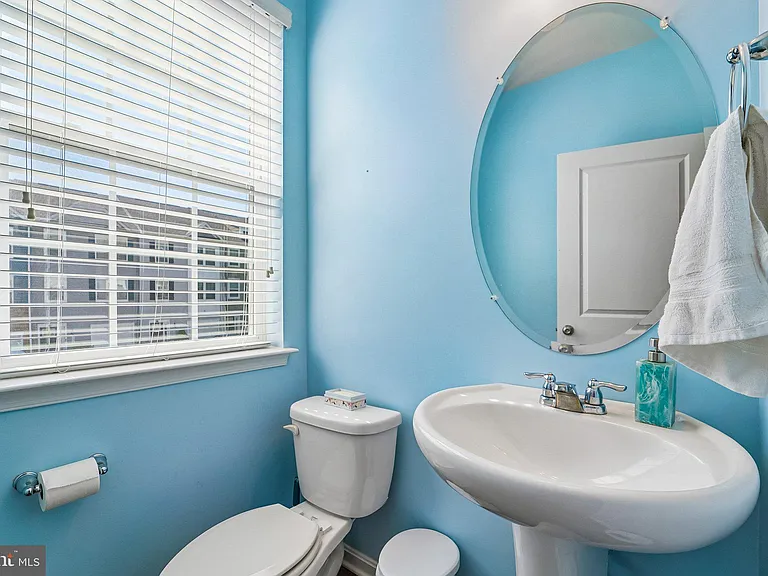 5733 Nicken Ct — Photo 14